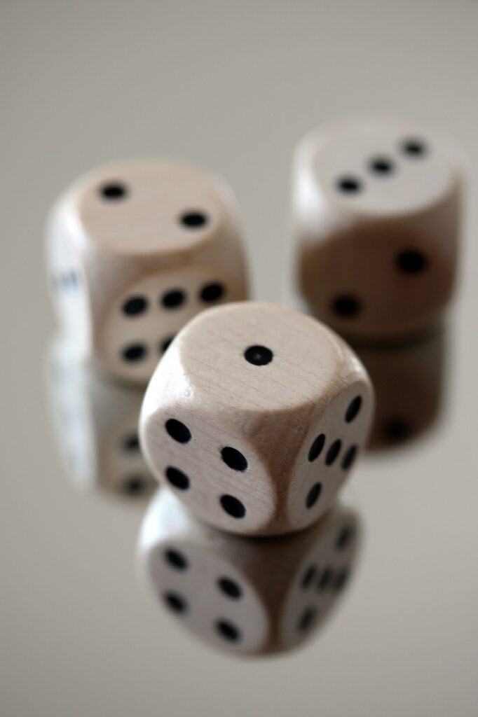 dice, gamble, gambling-3217889.jpg